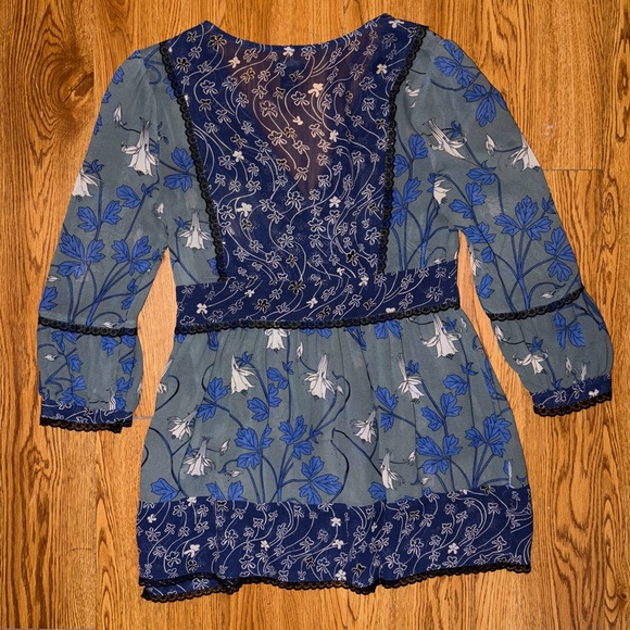 Anthropologie Fei Silk Floral Blouse ASO Lorelai in Gilmoure Girls Size 4 - Picture 9 of 10